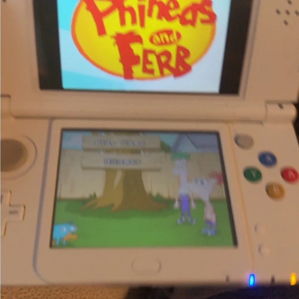Nintendo 3DS XL in Cream with Colorful Buttons